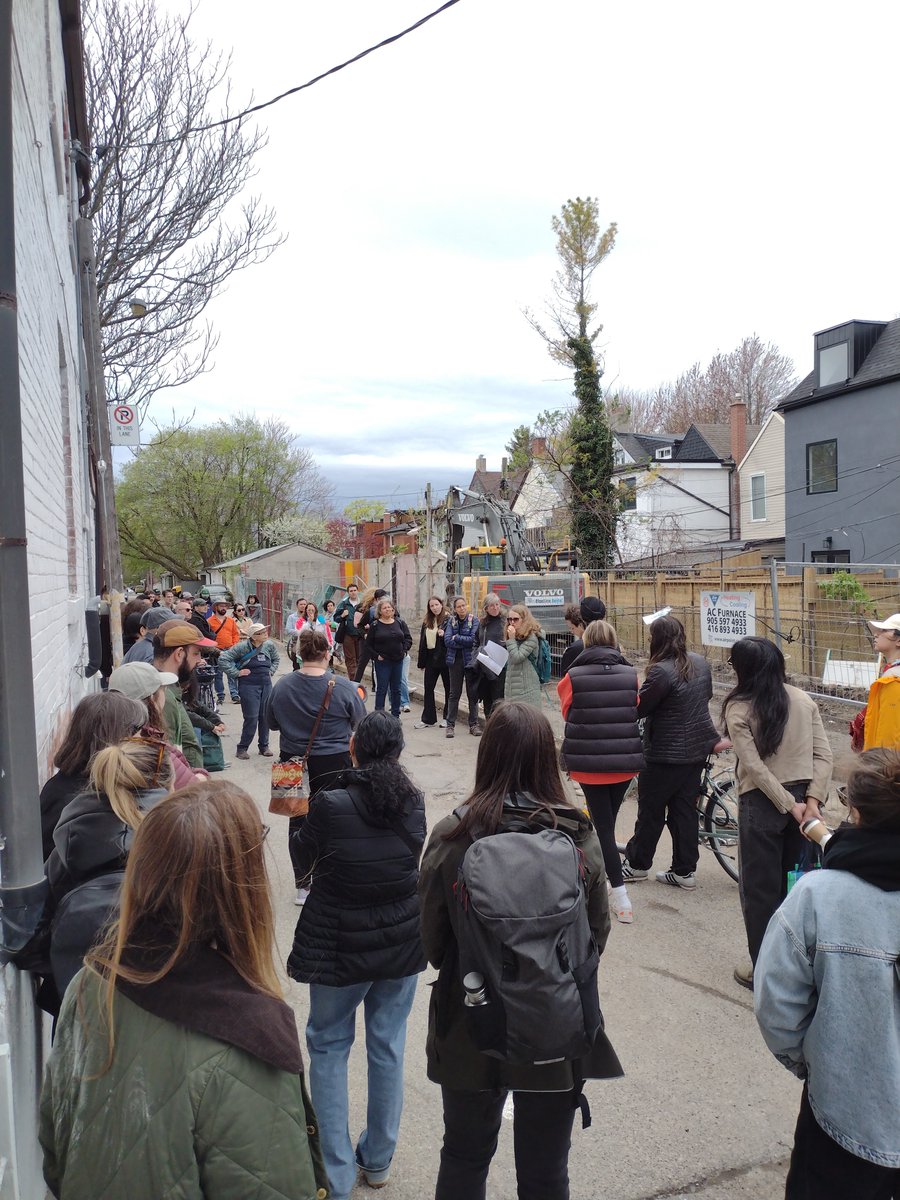 Thanks to everyone who joined us this past weekend for our Jane's Walks to learn about zoning, missing middle, neighbourhood retail, and more.