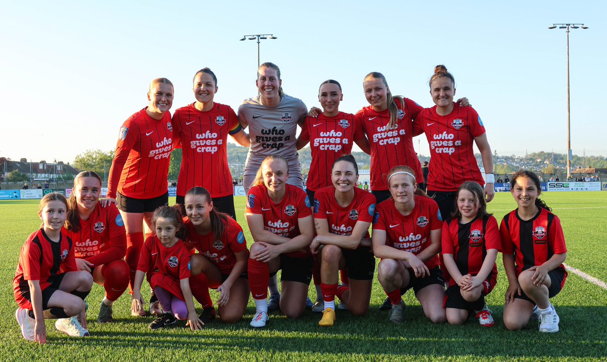 Squad goals ❤️

#COYR🔴⚫️