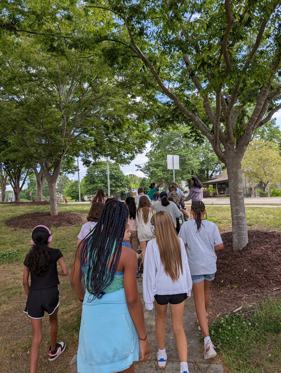 Hannah Wilson (@apexelemlibrary) on Twitter photo A literal learning walk with <a href="/walkingclassrm/">Walking Classroom</a>! 5th grade is using the Meteorology podcast to review their weather science unit. โ๏ธ ๐ฉ๏ธ ๐ง๏ธ
<a href="/apexescougars/">Apex Elementary</a> A literal learning walk with <a href="/walkingclassrm/">Walking Classroom</a>! 5th grade is using the Meteorology podcast to review their weather science unit. โ๏ธ ๐ฉ๏ธ ๐ง๏ธ
<a href="/apexescougars/">Apex Elementary</a>