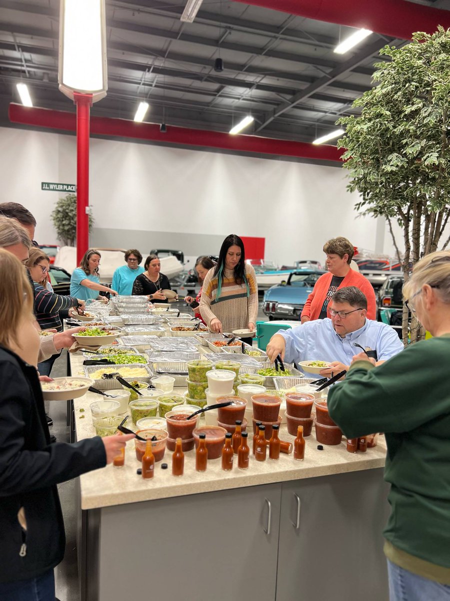 Jeff Wyler (@jeffwyler) on Twitter photo 🌮🎉 Today we celebrated Cinco de Mayo at our corporate office in Milford with a delicious lunch from Currito! Big thanks to the team for all that you do — and to <a href="/curritoeats/">Currito</a> for helping us spice up the day! 🌯🎊 #CincoDeMayo #TeamAppreciation <a href="/DavidWyler/">David Wyler</a> <a href="/KevinFrye1/">Kevin Frye</a> <a href="/jeffbaioni/">Jeff Baioni</a> 🌮🎉 Today we celebrated Cinco de Mayo at our corporate office in Milford with a delicious lunch from Currito! Big thanks to the team for all that you do — and to <a href="/curritoeats/">Currito</a> for helping us spice up the day! 🌯🎊 #CincoDeMayo #TeamAppreciation <a href="/DavidWyler/">David Wyler</a> <a href="/KevinFrye1/">Kevin Frye</a> <a href="/jeffbaioni/">Jeff Baioni</a>
