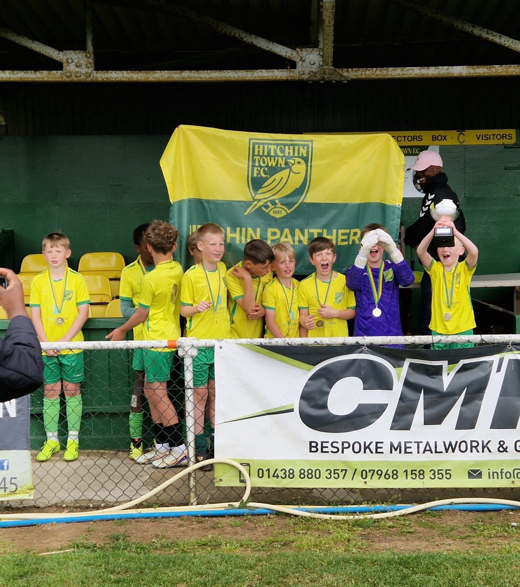 Cup winners 🏆 

Hitchin Panthers won their first tournament of the season at the Hitchin U10s tournament yesterday. They played 6 matches, scored 14 goals, and only let in one - what a performance! Congrats to the team - totally deserved!

#hitchintownyouthfc