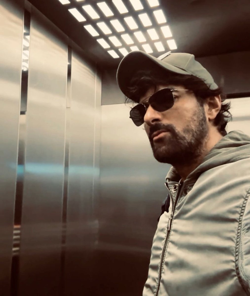 Nefes kesici bir bey karizması bambaşka seviye❤️‍🔥 çok ama çok seviyorum💋♥️ #EnginAkyürek