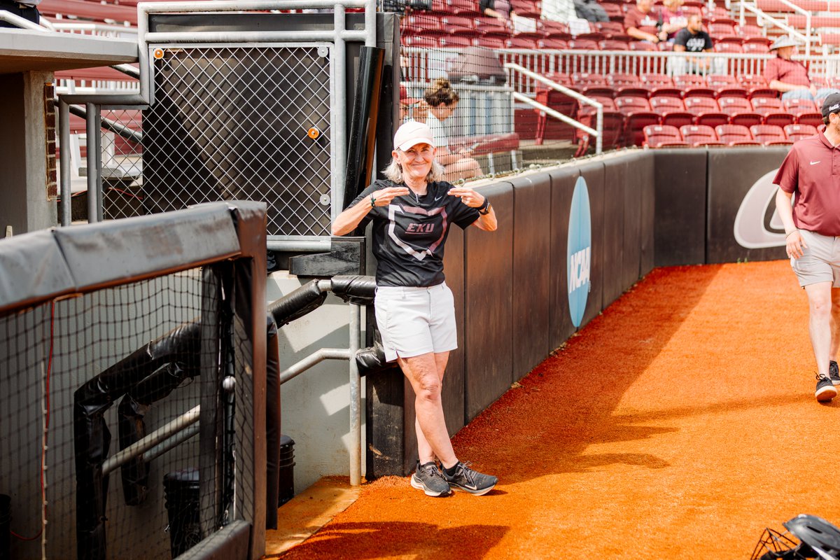 EKU Softball tweet media