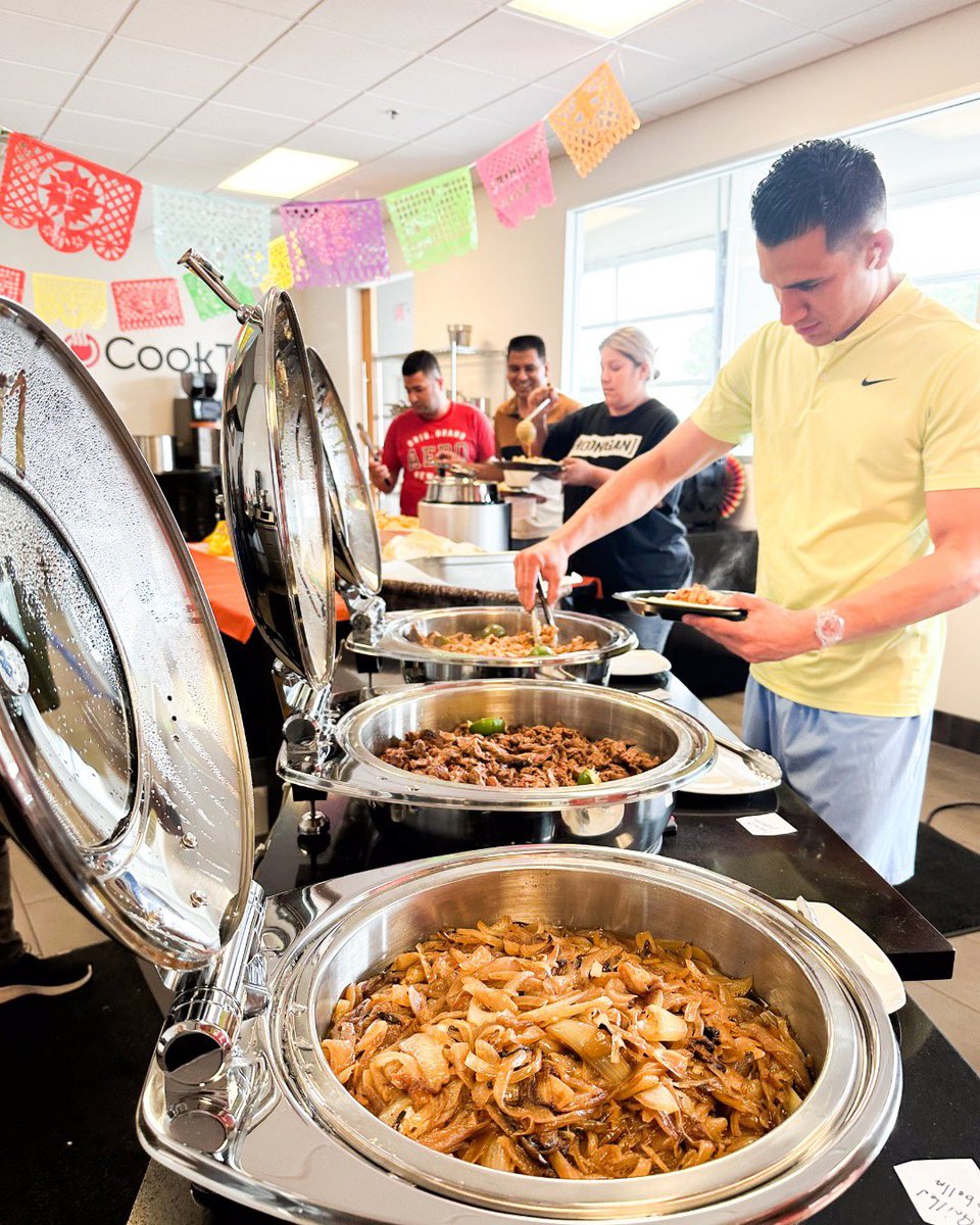 Taco ‘bout a reason to celebrate! Happy Cinco de Mayo! 🎉

#CookTek #Middleby #Induction #CincoDeMayo #Food #Tacos #Celebrate