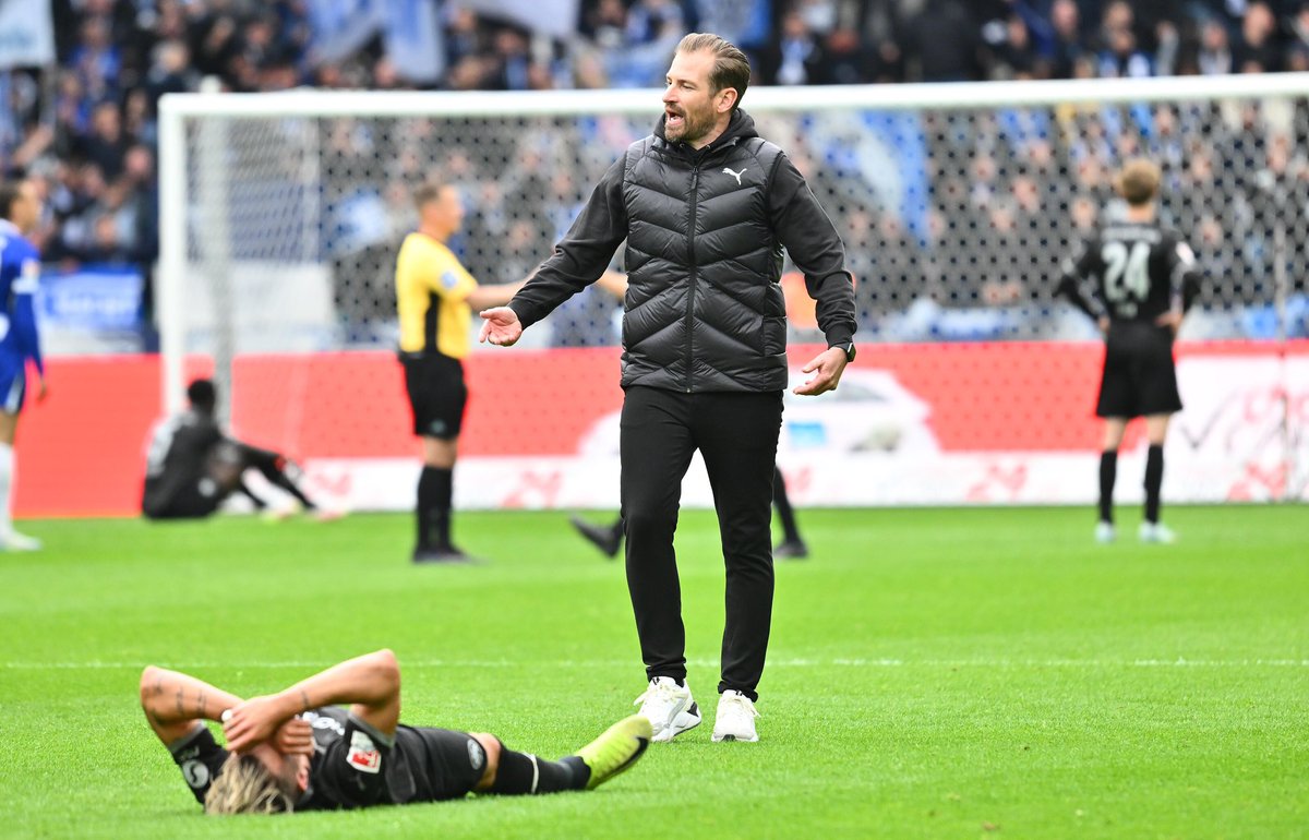 🚨☘️ BREAKING | Jan Siewert has been relieved of his duties at SpVgg Fürth with immediate effect.

<a href="/SkySportDE/">Sky Sport</a> 🇩🇪