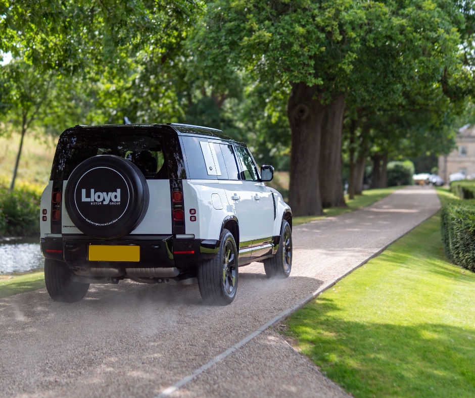 How are you spending your bank holiday Monday?

Why not come and visit us? Our sales departments are open today from 11am-4pm.

You can find our opening hours for all of the the May bank holidays here &gt;&gt;tinyurl.com/vs2awjsx