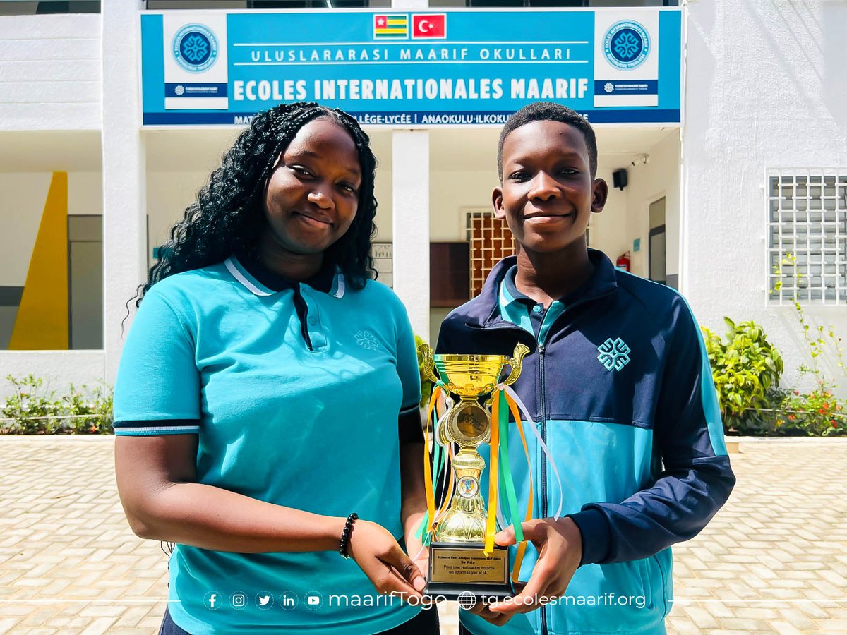 MaarifTogo's tweet image. M. Dukuly Jr Morris, enseignant de programmation robotique  et d’intelligence artificielle .
#ScienceEtTechnologie
#IntelligenceArtificielle
#InnovationJeunesse
#FestivalTechnologique
#ReconnaissanceFaciale
#ÉducationNumérique
#RobotiqueÉducative
#TalentsAfricains