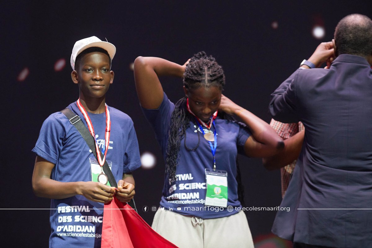 MaarifTogo's tweet image. M. Dukuly Jr Morris, enseignant de programmation robotique  et d’intelligence artificielle .
#ScienceEtTechnologie
#IntelligenceArtificielle
#InnovationJeunesse
#FestivalTechnologique
#ReconnaissanceFaciale
#ÉducationNumérique
#RobotiqueÉducative
#TalentsAfricains