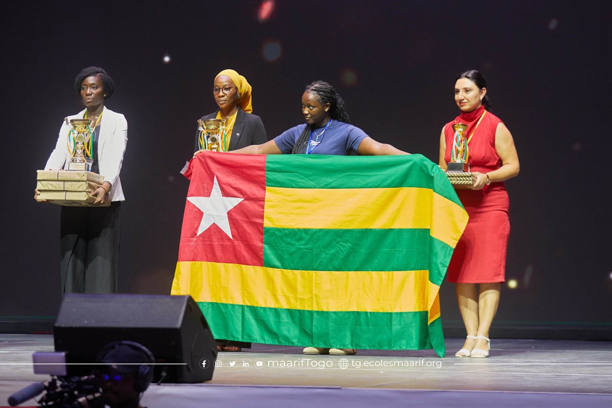 MaarifTogo's tweet image. M. Dukuly Jr Morris, enseignant de programmation robotique  et d’intelligence artificielle .
#ScienceEtTechnologie
#IntelligenceArtificielle
#InnovationJeunesse
#FestivalTechnologique
#ReconnaissanceFaciale
#ÉducationNumérique
#RobotiqueÉducative
#TalentsAfricains