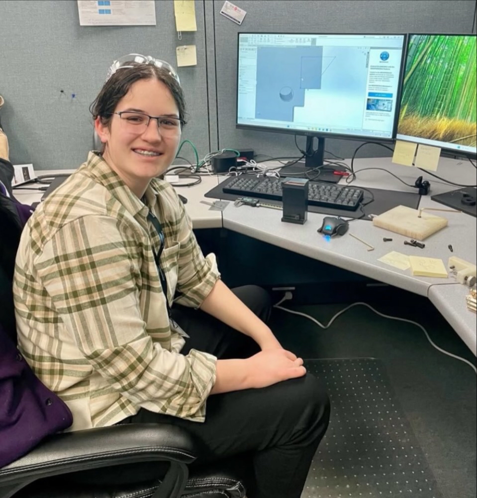 NorthlandCAPS's tweet photo. 🚀 Meet Eva Broksas — one of our incredible NCAPS scholarship winners!
She’s headed to KU to study Mechanical Engineering at the KU School of Engineering! 💙 We can’t wait to see how she helps shape the future through innovation and design. 📷@GalleryPort
#NCAPS #FutureEngineer https://t.co/3okr78ltik