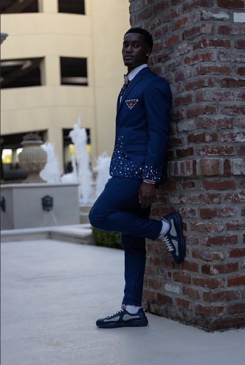 blessed to see 18. Happy Birthday to me🤞🏾.