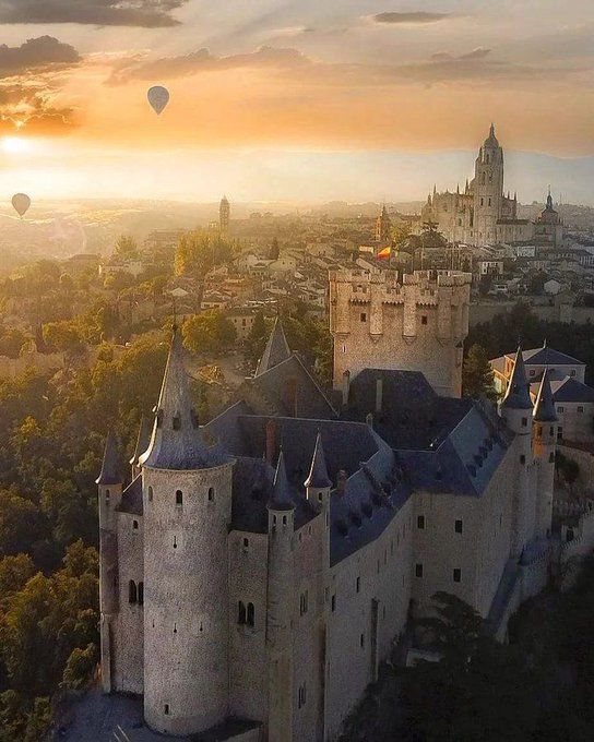 <a href="/xmuse_/">Muse</a> Segovia, Spain, has dozens of medieval churches. A beautiful cathedral and castle.