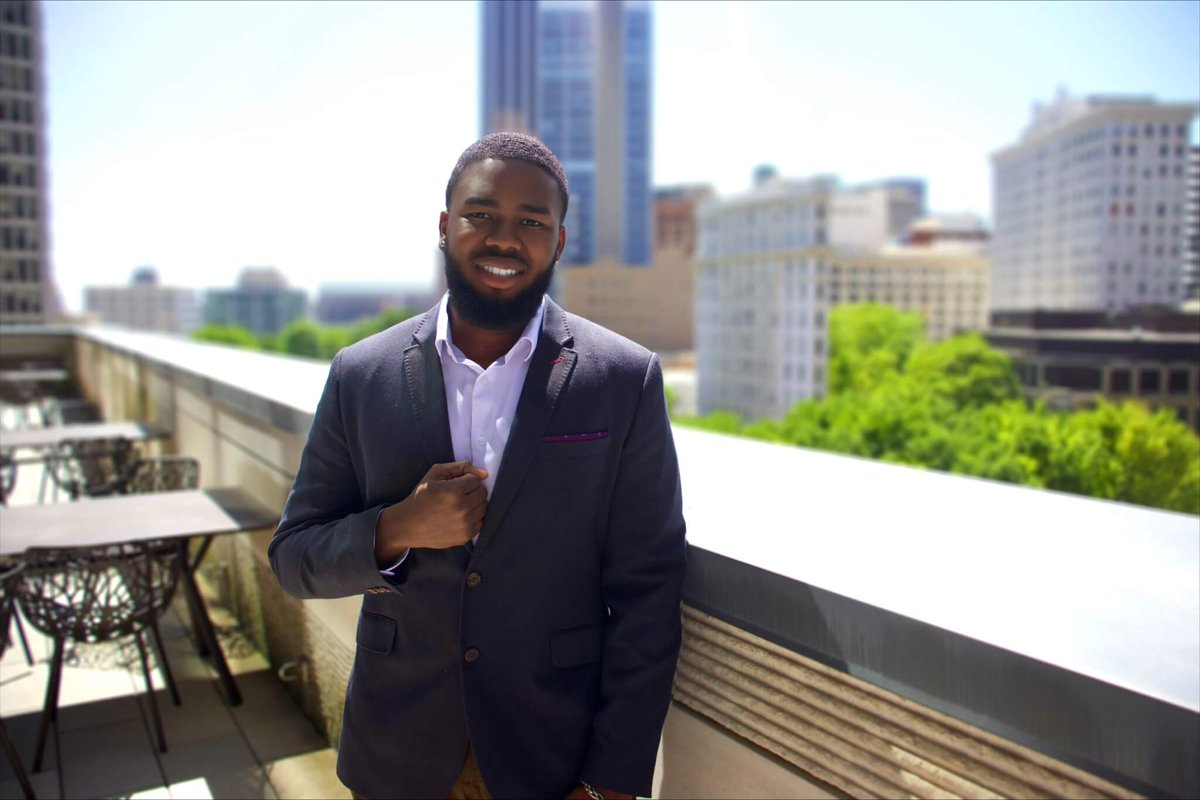 Meet GSU Grad, Kobichukwudi Anigbogu. After graduation, he is heading to dental school this summer with a mission to serve underserved communities—and dreams of opening dental clinics in the U.S. and Nigeria with his mom. 🦷🌍 #GSU25 #TheStateWay 

t.gsu.edu/44X4rnf