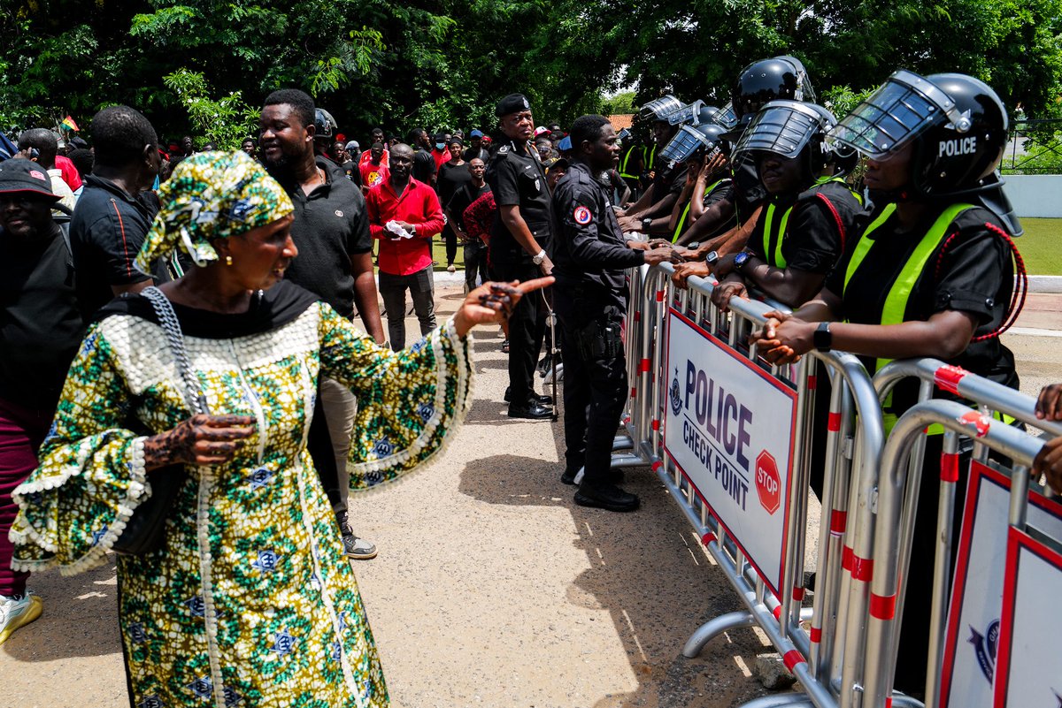 Francis Kokoroko tweet media