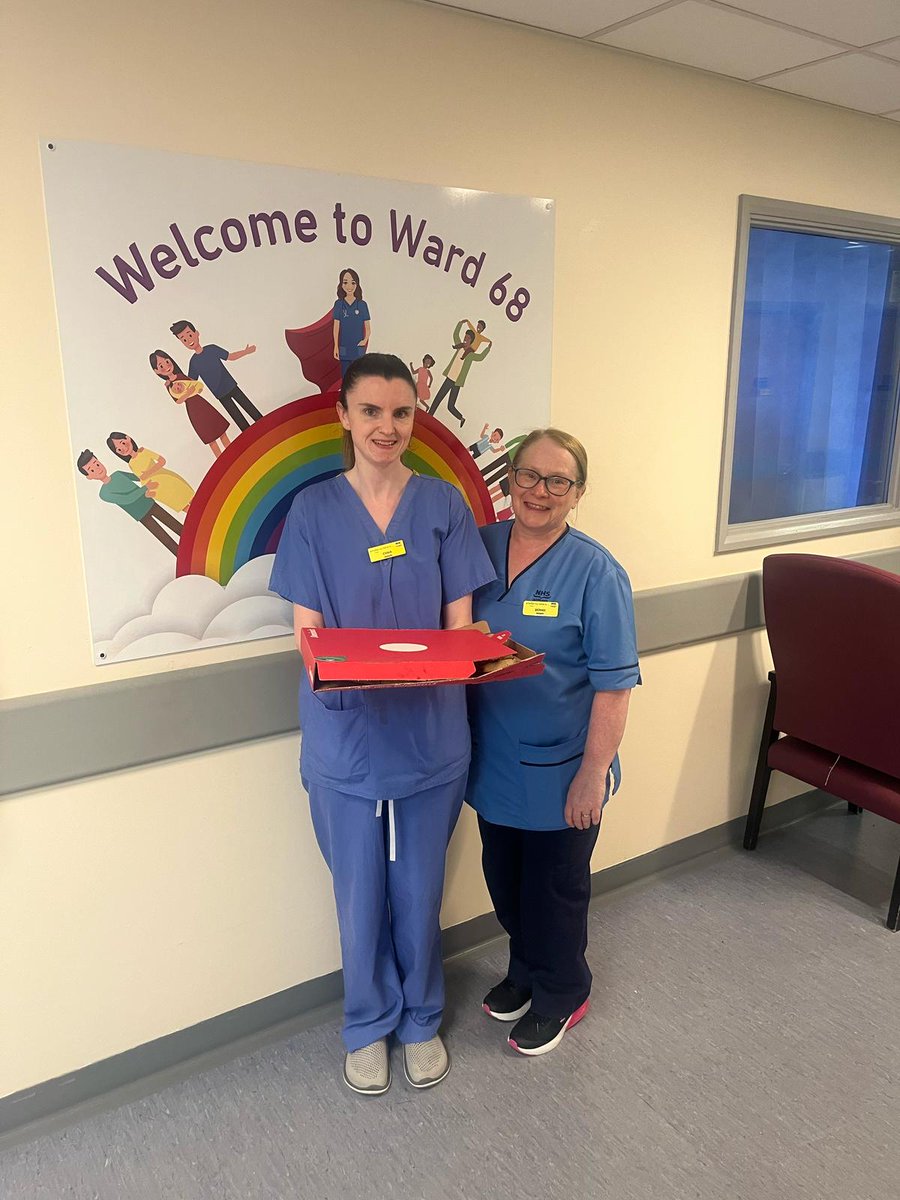 lcanavan75's tweet photo. International day of the midwife at PRM. @NHSGGC @GCH_Charity https://t.co/hh7nkuhyoU