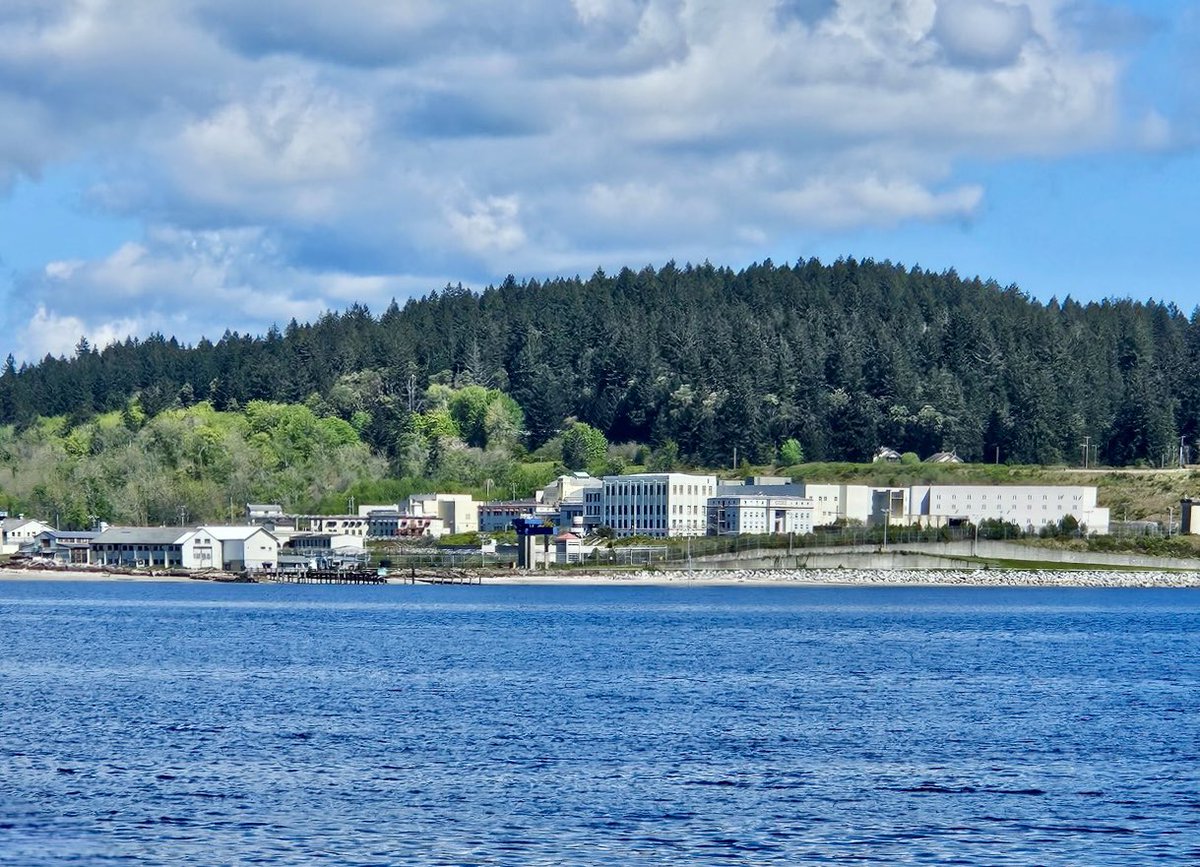 Bonannie65's tweet photo. @elonmusk @realDonaldTrump McNeil Island prison in WA state closed in 2011 and is still used; it would much easier to fully reopen this former Federal Penitentiary. https://t.co/lRtspBqQqy
