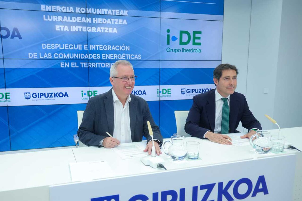 MasDUnoGipuzkoa's tweet photo. Con Eduardo Yañez
Más de Uno Gipuzkoa 05/05/2025 https://t.co/7jSeDRYahu
@OrainIngurumena
#Atece #CastillosDeArena
@BSS_Fortuna
#Aergi
@KukuarriDonosti @martinaristondo
#TertuliaMunicipal #KermanOrbegozo @InigoGarvi @Itziar_Iturri @BorjaCorominas @victorlasa
#StopBulos https://t.co/nlM8JQ7x3G