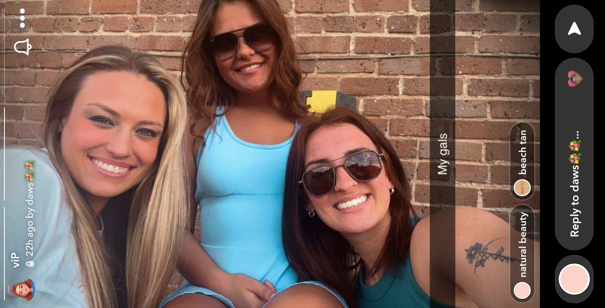 Saturday night vibes at the Tavern Fest! 🤩
#girlsnight #SaturdayVibes #loveafterlockup