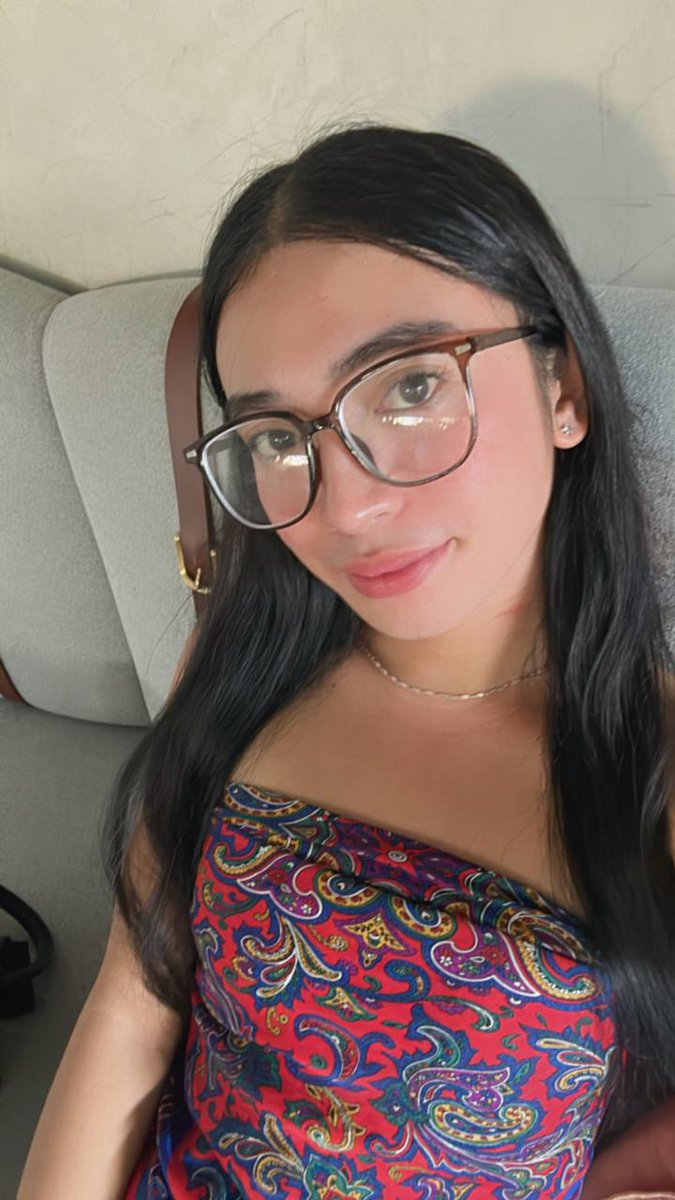 sweetreign26's tweet photo. I could be your sweetest addiction... or your most dangerous temptation. 💋🔥 #fypシviral  #LGBTQIAButterfly https://t.co/Gn8iostHC7
