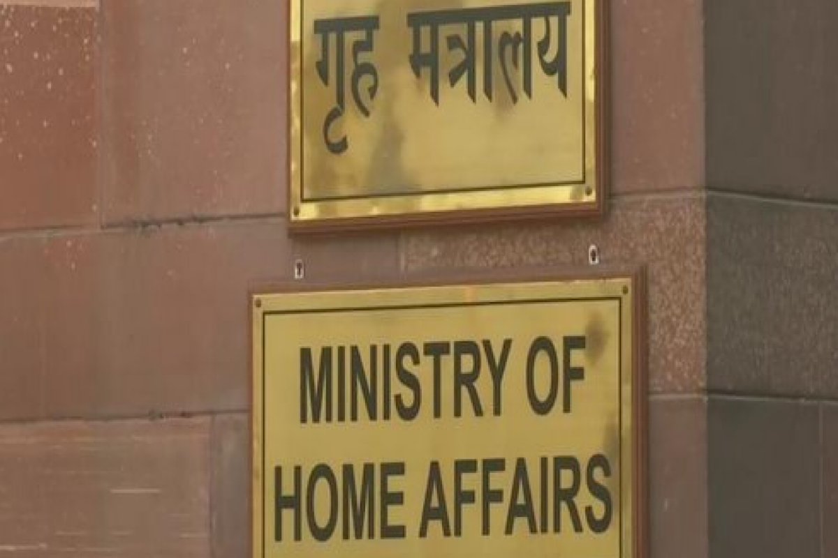BIG BREAKING NEWS:

MHA has asked several states to conduct mock drills for effective civil defence on 7th May.

Following measures will be undertaken:
1.Operationalization of Air Raid Warning Sirens
2.Training of civilians, students, etc, on the civil defence