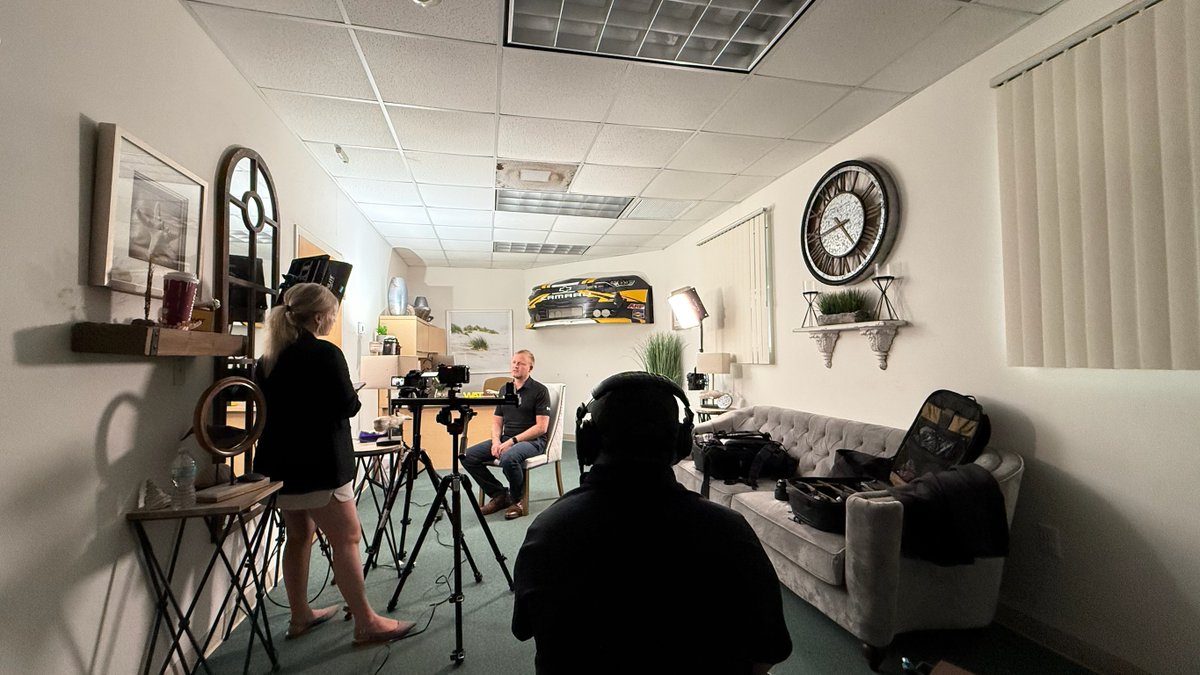 fly_wat's tweet image. Lights, cameras… preflight. 
A look behind the scenes before the big premiere. 
🎬 The story drops TOMORROW.

Get notified!
youtube.com/watch?v=O-edhz…

#FlyWAT #AeroLEDs #LightingTheWay #AvGeek #PilotLife #BTS #AviationTwitter