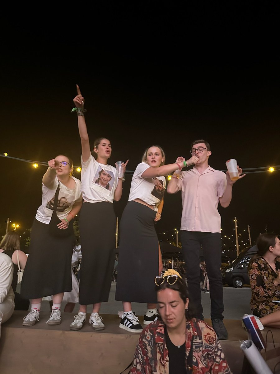 fran🪐 tweet media