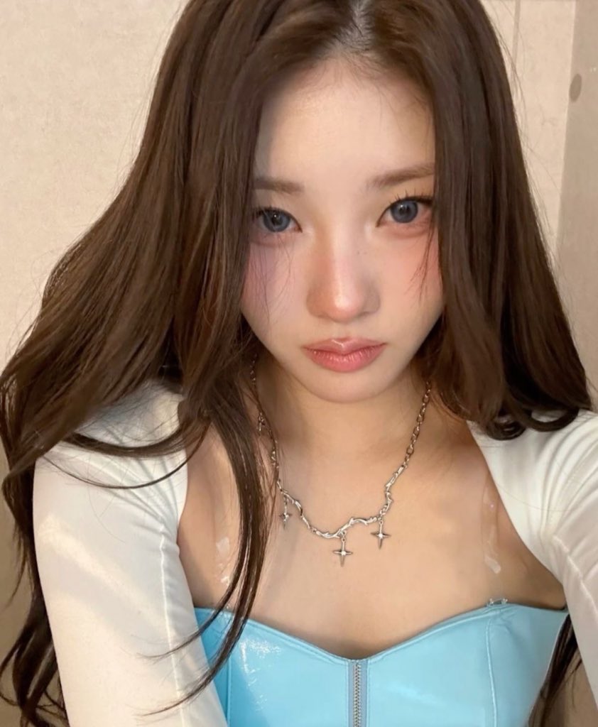 pastyhayo's tweet photo. [모카무스 브라운] 2025 올해의 헤어컬러 https://t.co/DQKwTZz5Ns