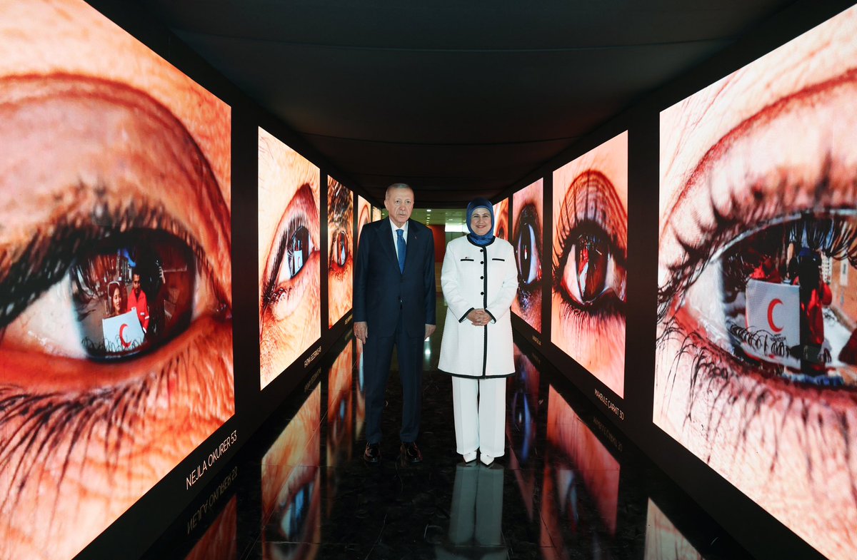 Gözlerde Hilalin İzleri…👁️🌙

Cumhurbaşkanımız ve Onursal Başkanımız Sayın Recep Tayyip Erdoğan ve Genel Başkanımız Prof. Dr. Fatma Meriç Yılmaz, Genel Kurulumuzun ardından “Gözlerde Hilalin İzleri” dijital sergimizi ziyaret etti.

Farklı yaşlardan ihtiyaç sahiplerinin