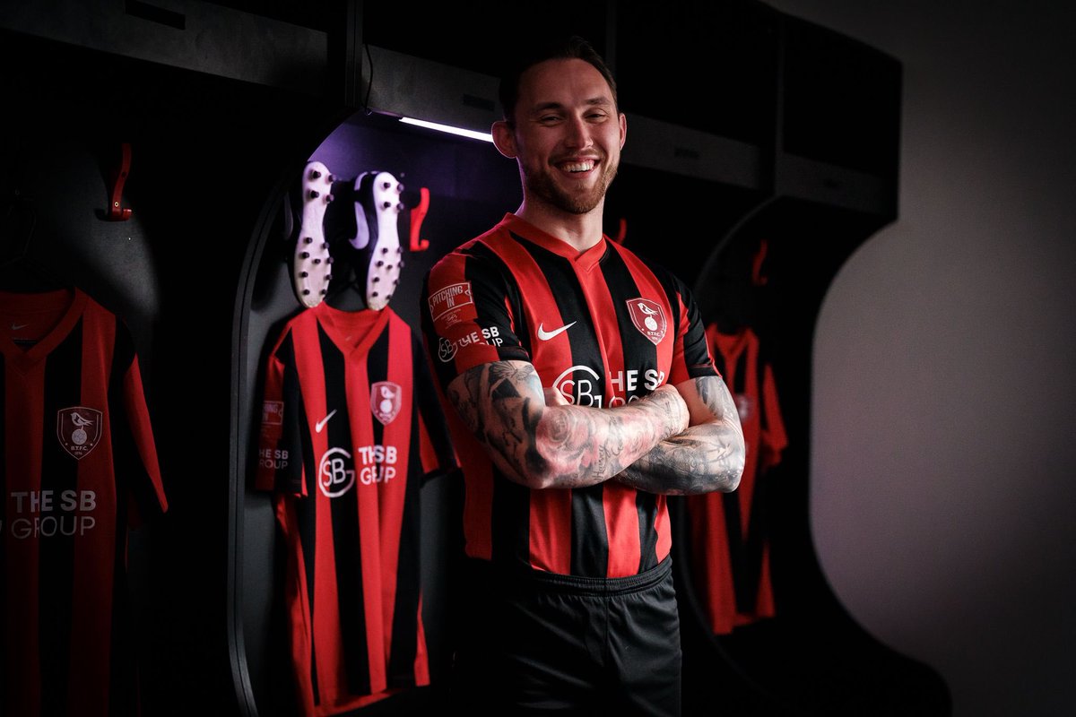 Bracknell Town FC tweet media