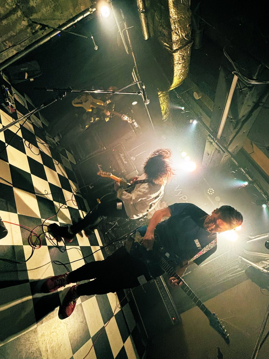 sakazombie's tweet image. 2025/04/26(土)
@札幌Vypass.
WAKAMONONO...GW
我々五番手、安達プリーズでした‼︎
若者の中で若者の筆頭を目指したアツい夜であった‼︎
Thanks ワタナベリコール‼︎
対バンの若者たちよ、また必ず‼︎
1.時を超えて
2.脳内ライダー以下略
3.LoveSong
4.LoveSong is Dead
5.BoysBe