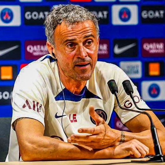eurofootcom's tweet image. 🇪🇸🗣️ Luis Enrique: "Do I have pressure? None. Pressure is for someone who has to go to work 7 days a week, and get up at 6 and not be able to get sick. I live like a man and work with a smile." 

Happy birthday to him. ❤️👏