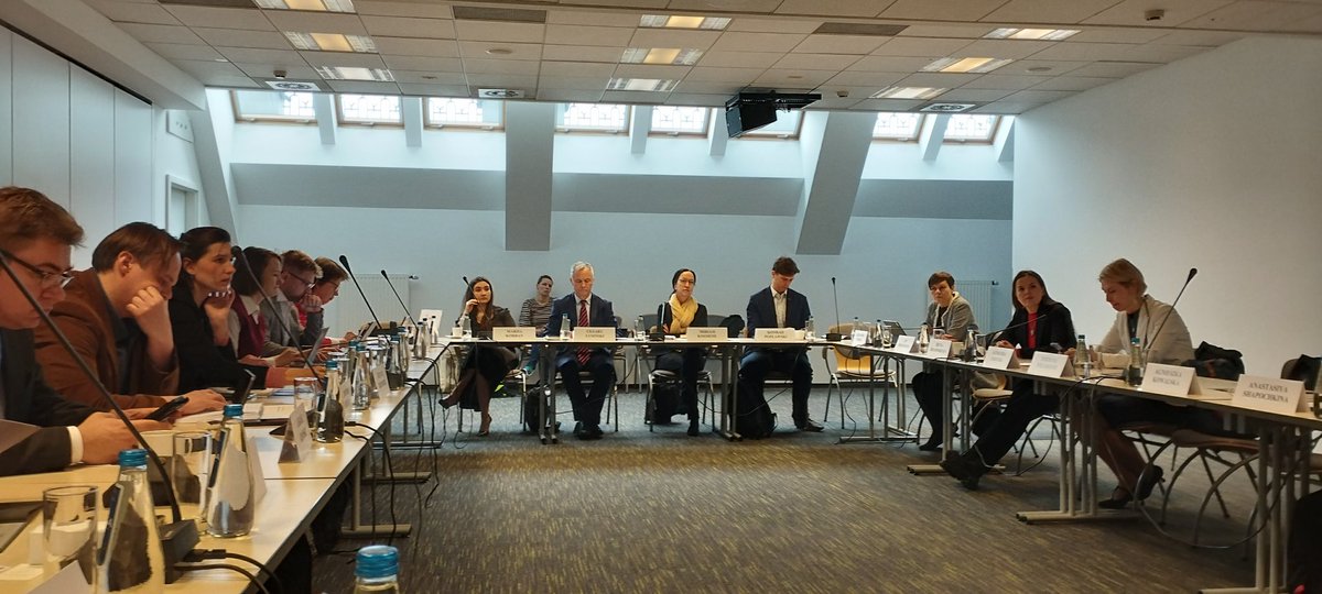 Romain LE QUINIOU (@rlequiniou) on Twitter photo 🇫🇷🇩🇪🇵🇱|🇺🇦 Great strategic exchange in Warsaw in a Weimar + format. How to advance on security and enlargement ? Political leadership. We are still lacking it 11 years after the start of the war. Thanks to <a href="/prismUA/">Ukrainian Prism</a> and <a href="/MieroszewskiPL/">Centrum Mieroszewskiego</a> 🇫🇷🇩🇪🇵🇱|🇺🇦 Great strategic exchange in Warsaw in a Weimar + format. How to advance on security and enlargement ? Political leadership. We are still lacking it 11 years after the start of the war. Thanks to <a href="/prismUA/">Ukrainian Prism</a> and <a href="/MieroszewskiPL/">Centrum Mieroszewskiego</a>