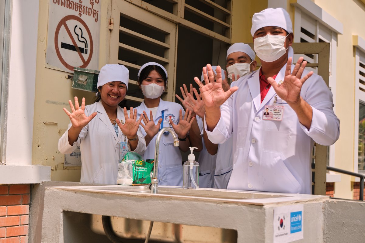 #HandHygiene keeps patients and staff safe from infection. But only 57% of health facilities globally have access to soap and water
 
On #WorldHandHygieneDay, let’s work together to ensure health care facilities have the essentials to provide quality care for everyone, everywhere