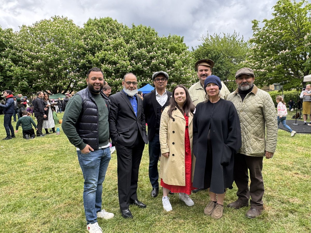 Tower Hamlets Labour Group (@th_labour) on Twitter photo Your <a href="/TH_Labour/">Tower Hamlets Labour Group</a> Cllrs proud to stand with Wapping residents at the #VEDay80 celebration on Wapping Green.
A brilliant street party filled with music, history, and community spirit! Your <a href="/TH_Labour/">Tower Hamlets Labour Group</a> Cllrs proud to stand with Wapping residents at the #VEDay80 celebration on Wapping Green.
A brilliant street party filled with music, history, and community spirit!