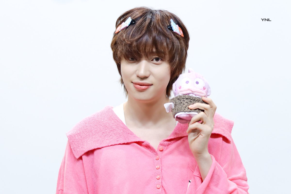 250502 팬플리 팬사인회

💗핑쿠 니엘💗(그리고 교동씨

#니엘 #NIEL