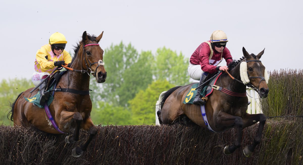 Weather is looking good for our Norfolk National tomorrow. Six races through the afternoon, starting at 2.15pm, with the Norfolk National the last race at 4.50pm. Tickets in advance from £17.50 and children are free - fakenhamracecourse.co.uk