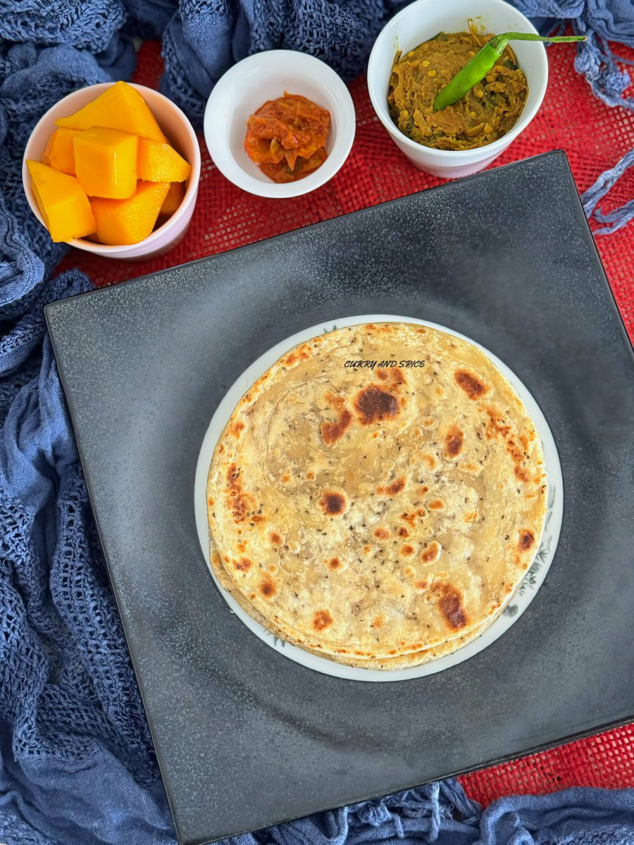 Somasray's tweet photo. #flatbread #caromseed #refinedflour #wholewheat 

AJWAIN PARATHA @ https://t.co/3rX55CWKq9

#bread #vegan #goodfood #foodblogger #foodlover #cooking #recipes #vegetarian #Food https://t.co/PO0OXkjdA6