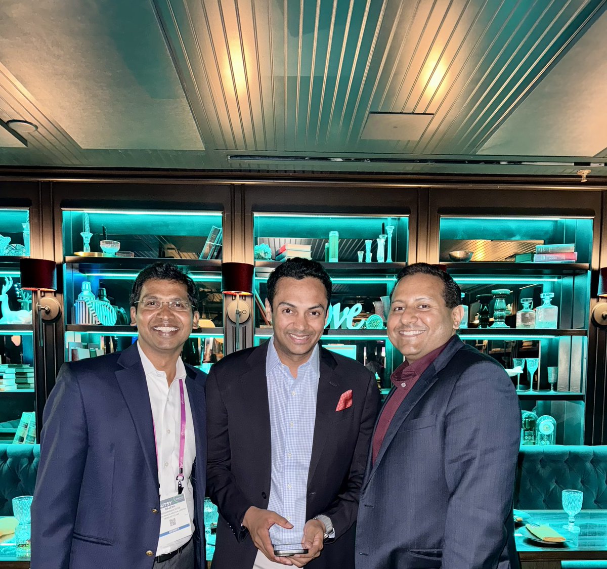 Parakkal Deepak MD, MS, FACG (@p_deepakibdmd) on Twitter photo #DDW2025 Is also about catching up with your buddies from training. Here is three of us (missing a few here), now in various parts of the 🌎 but forever connected through our GI training <a href="/MayoClinicGIHep/">Mayo Clinic Gastroenterology & Hepatology</a> #DDW2025 Is also about catching up with your buddies from training. Here is three of us (missing a few here), now in various parts of the 🌎 but forever connected through our GI training <a href="/MayoClinicGIHep/">Mayo Clinic Gastroenterology & Hepatology</a>