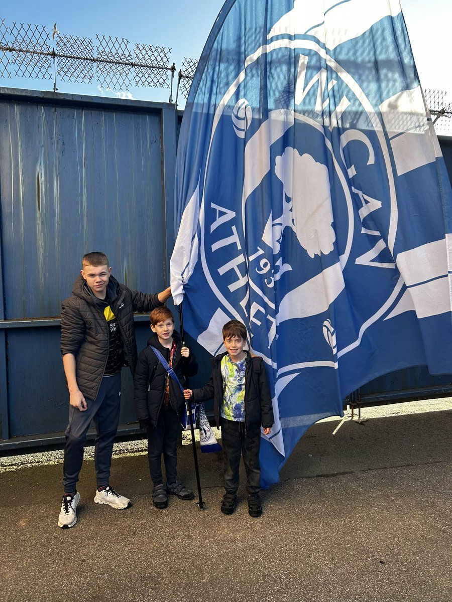 Official Wigan Athletic Supporters Club (@wiganathsc) on Twitter photo And thatโs a wrap for Season 2024-25!
Thanks to everyone who joined and supported us this season. In the bar, on the coaches, at our events. Itโs been a blast!
Remember that you can keep up with everything Latics through the <a href="/PWUPodcast/">๐๏ธProgress with Unity - Wigan Athletic Podcast</a> Laticafe every Thursday 10-12, Latics And thatโs a wrap for Season 2024-25!
Thanks to everyone who joined and supported us this season. In the bar, on the coaches, at our events. Itโs been a blast!
Remember that you can keep up with everything Latics through the <a href="/PWUPodcast/">๐๏ธProgress with Unity - Wigan Athletic Podcast</a> Laticafe every Thursday 10-12, Latics