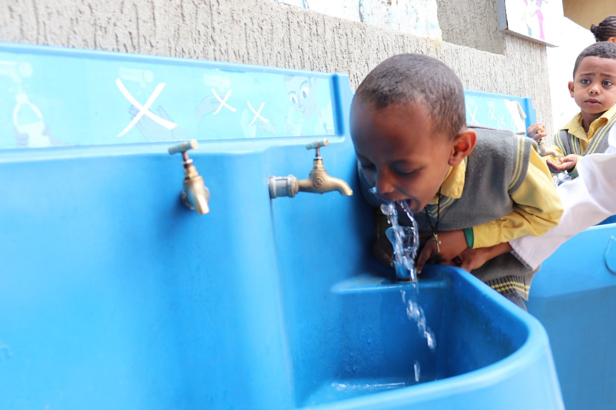“Is this water for drinking, Mommy?” 
 
Five-year-old Nathan checks every time. 💧 
 
This Mother's Day, honor a mom by supporting kids like him. 

#MothersDay #WASH #CleanWater 

Donate: ow.ly/uuB150VLvht