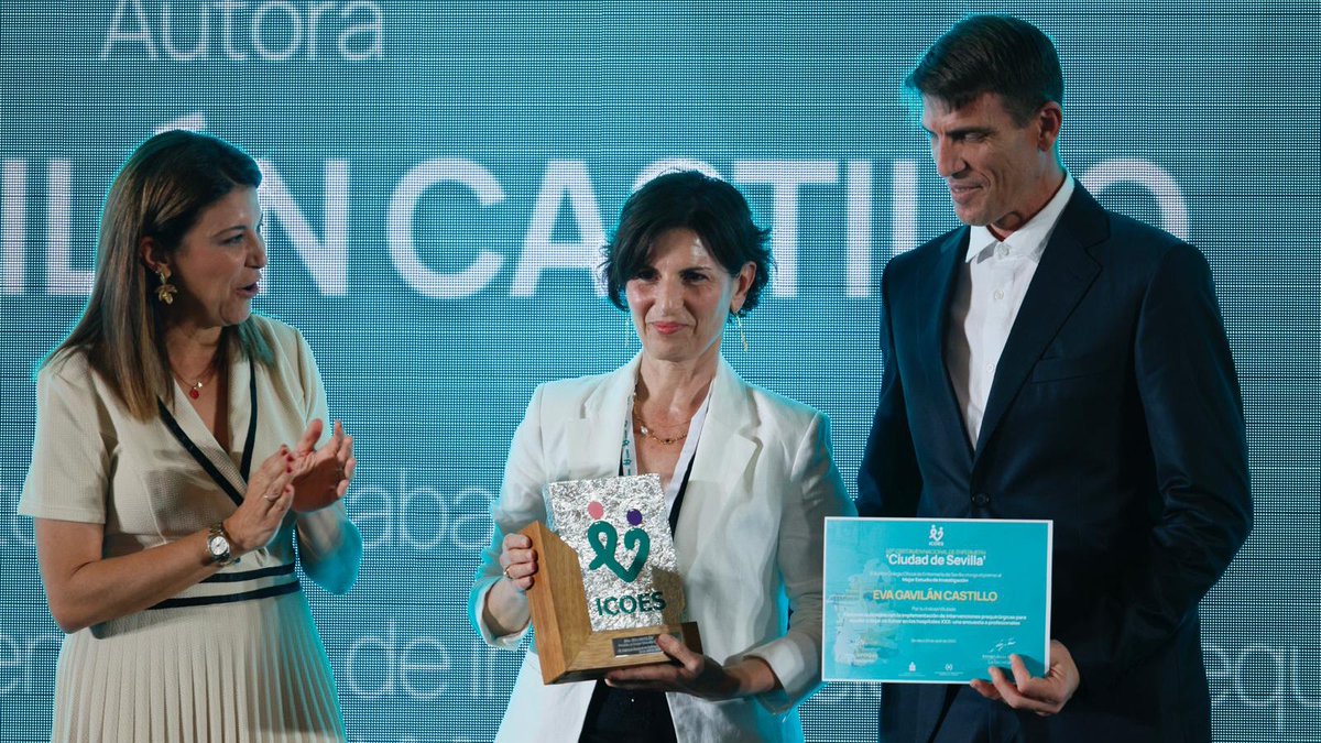 Tobacco Control Unit (ICO-IDIBELL) (@tobcontrolunit) on Twitter photo La infermera Eva Gavilán rep el Premi Nacional ‘Ciudad de Sevilla’ per un estudi pioner en tabaquisme prequirúrgic.
El seu treball, vinculat a la <a href="/TobControlUnit/">Tobacco Control Unit (ICO-IDIBELL)</a>, se centra en la implementació d’intervencions per deixar de fumar abans d’una cirurgia.
👉icoprevencio.cat/uct/eva-gavila… La infermera Eva Gavilán rep el Premi Nacional ‘Ciudad de Sevilla’ per un estudi pioner en tabaquisme prequirúrgic.
El seu treball, vinculat a la <a href="/TobControlUnit/">Tobacco Control Unit (ICO-IDIBELL)</a>, se centra en la implementació d’intervencions per deixar de fumar abans d’una cirurgia.
👉icoprevencio.cat/uct/eva-gavila…