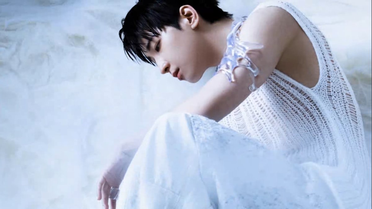 wonubliss's tweet photo. new myself film wonwoo https://t.co/c1R1SbYuu4