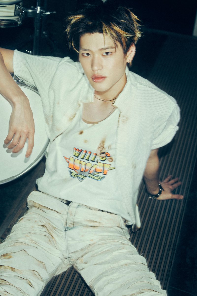 잉걸 (Ember to Solar) Archive
 
RIIZE 라이즈 The 1st Album 【ODYSSEY】
➫ 2025.05.19 6PM (KST)
 
💿Pre-order
riize.lnk.to/ODYSSEY
 
#RIIZE #라이즈
#RISEandREALIZE
#잉걸 #RIIZE_EmbertoSolar
#ODYSSEY