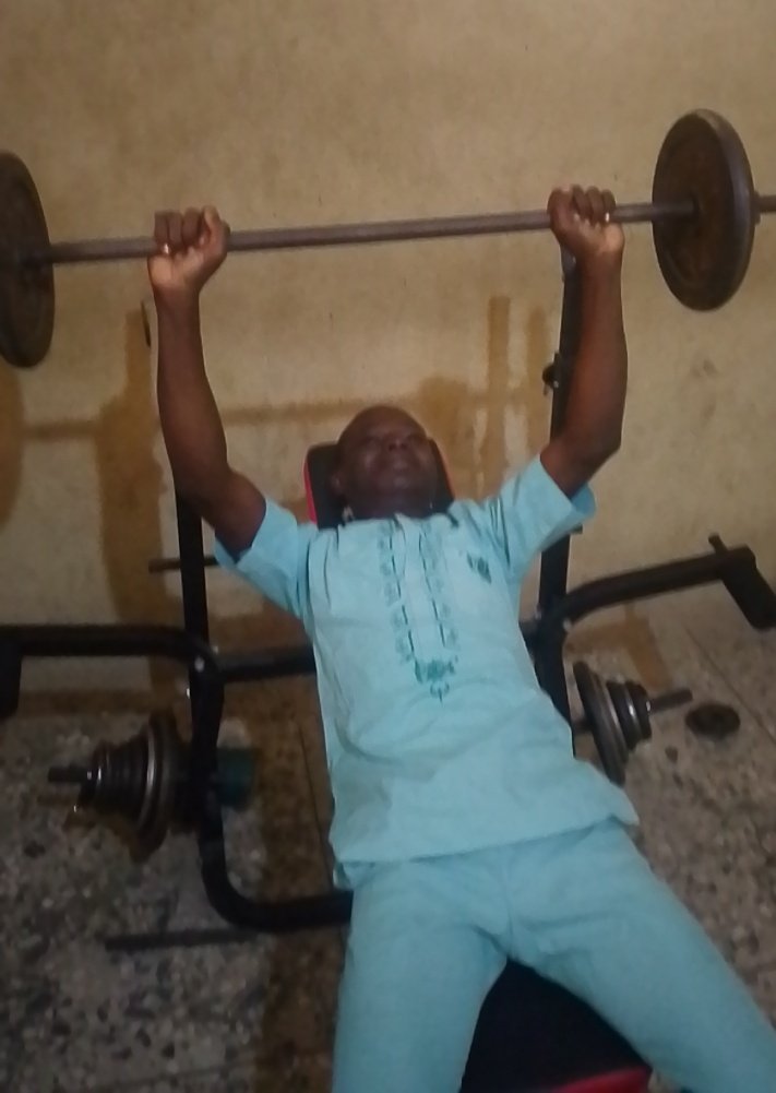 ThePeculiar02's tweet image. I went to the gym today ☺️