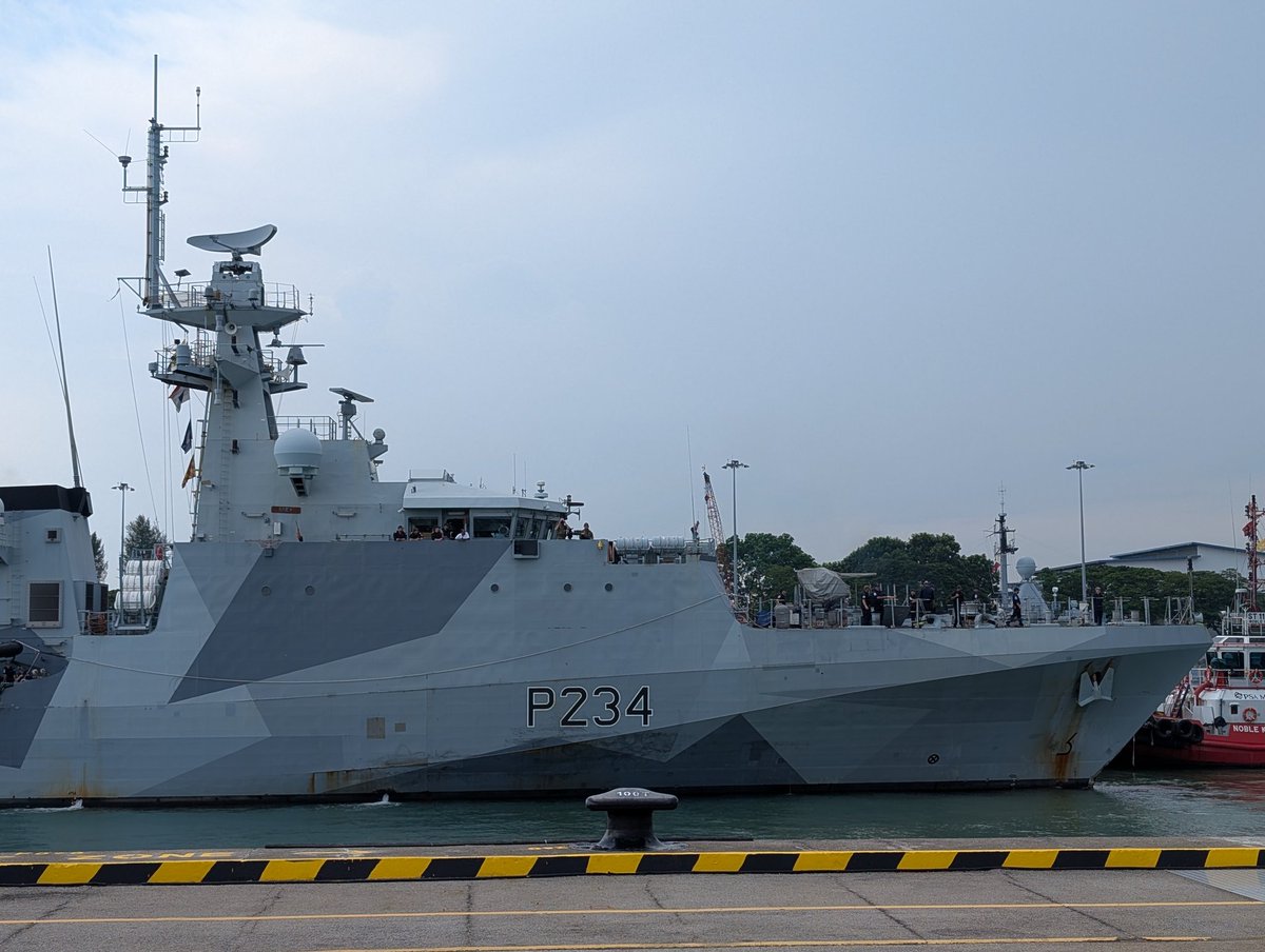 xaviervav's tweet photo. Some of the ships at RSS Singapura Changi Naval Base for IMDEX Asia 2025 in Singapore https://t.co/5dEsMtrrqV