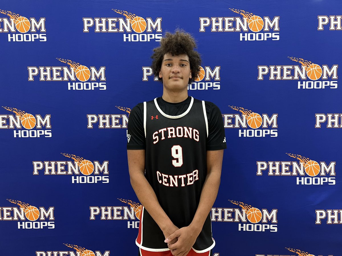 POB’s Eye Catchers: Top Five Forwards/Centers from #PhenomMayMadness 

2028 Xavier Hall (CP3)
2025 Justice Mitchell (Strong Center)
2027 Zeke Battier (AWigg)
2028 Bentley Lusakueno (CP3)
2027 Charles Pur (CP3)

Read: phenomhoopreport.com/top-five-forwa…