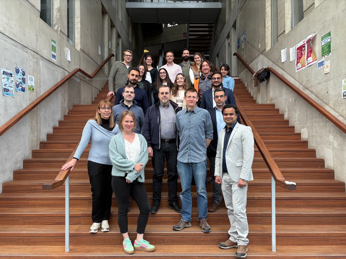 Bonjour, Paris!🇫🇷 

Today we're meeting in <a href="/ESIEEPARIS/">ESIEE PARIS</a> - Université Gustave Eiffel to review the progress of our #GRAPHERGIA work to shape the future of smart textiles &amp; Li-ion batteries with laser-assisted #graphene production

+ info soon at graphergia.eu

<a href="/FORTH_ITE/">FORTH</a>