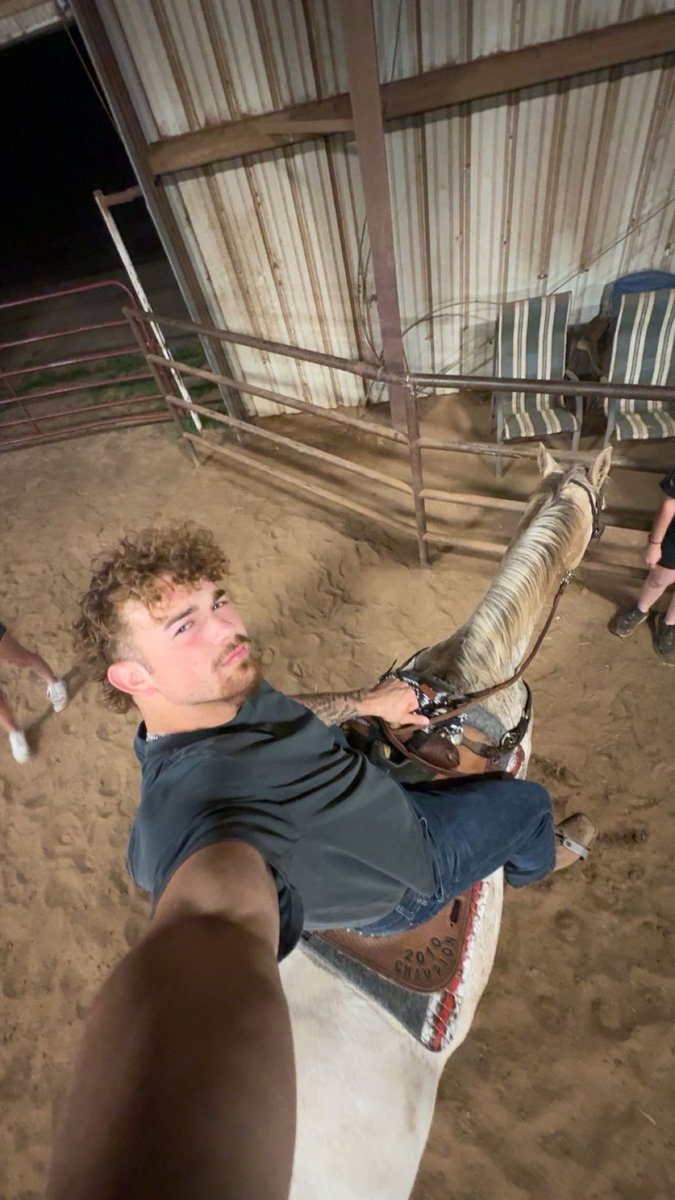 How much horsepower you think this thing got?