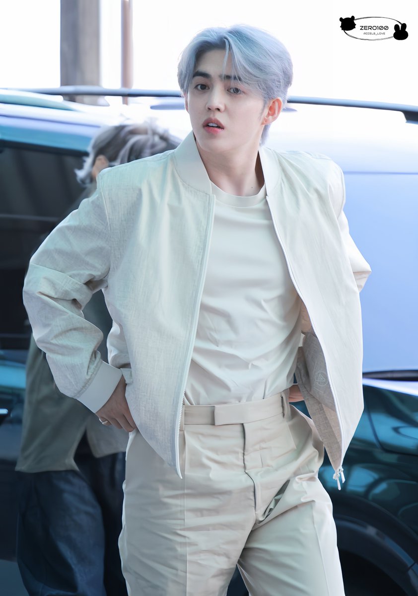 250504 ICN 

기대된다 두근🩷

#세븐틴 #SEVENTEEN 
#최승철 #승철 #에스쿱스 #scoups #エスクプス