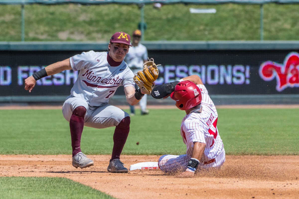 DekksPhoto's tweet photo. Husker Baseball was on Fire https://t.co/4auaKzLeoP